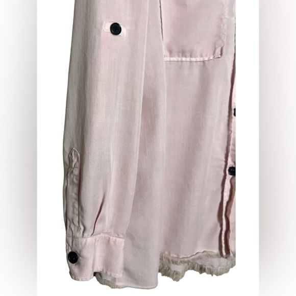 ZARA Women’s button down shirt with frayed hem. Pink size L E-11 - Picture 2 of 5